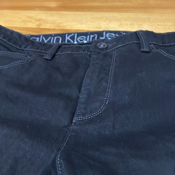 Calvin Klein black shape jeans wide bottom - Picture 3 of 4